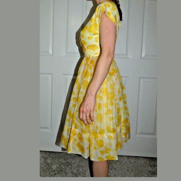Vintage Jr Theme PROM Dress 50s Size XS Yellow Fluffy Chiffon Layers Petticoats - Picture 4 of 9
